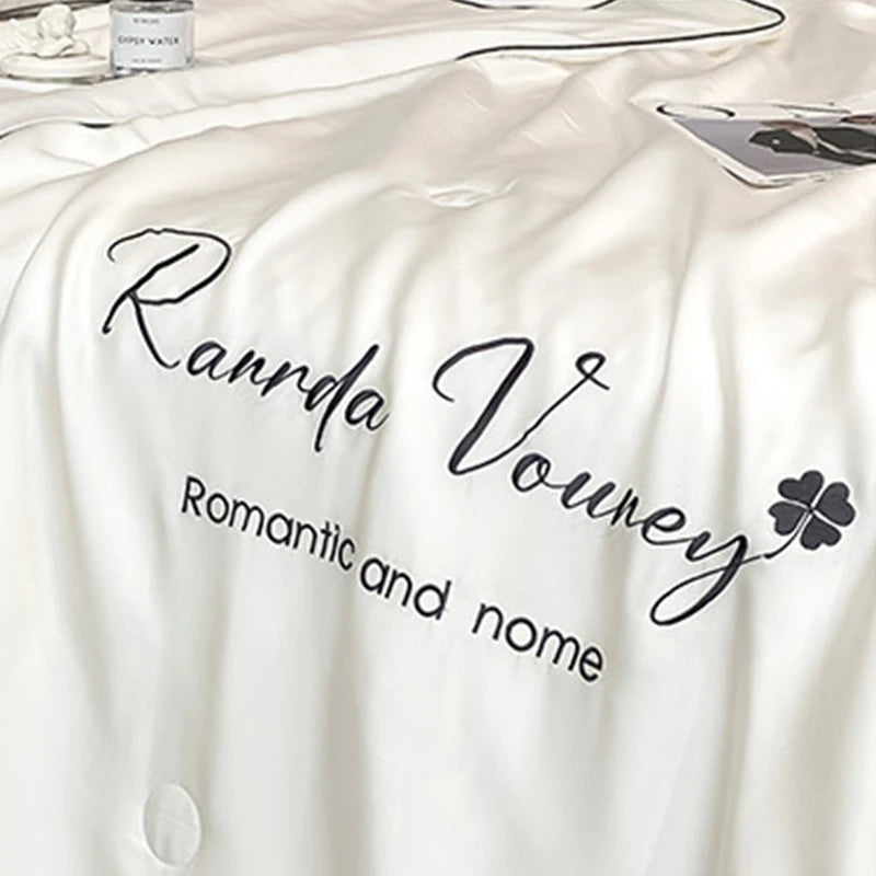 100% Washed Silk Summer Quilt Embroidery Smooth Ice Cooling Comforter for Bed Silky Solid Blanket Soft Cool Summer Blanket