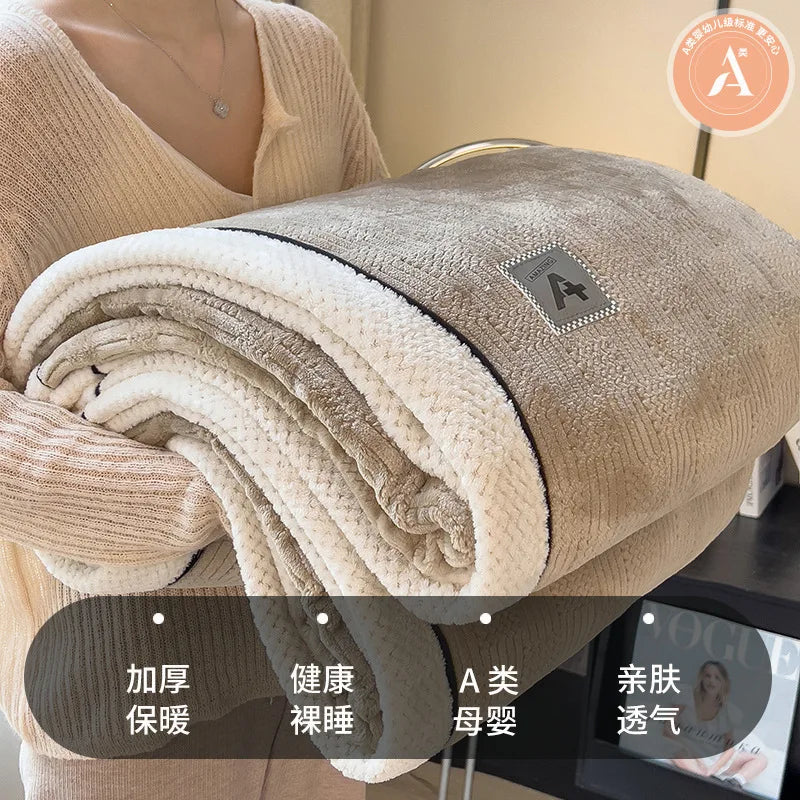 2025 New Comfortable Cotton Blanket Velvet Plush Light Luxury Blanket Warm Soft and Comfortable Milk Velvet Blanket