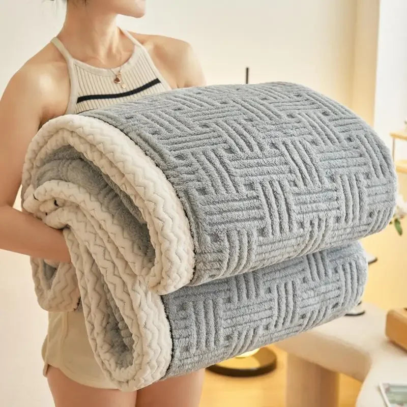 A-Class Jacquard Velvet Blanket, Thick Warm Winter Bed Sheet Covering Blanket, Sofa Nap Air Conditioning Blanket, Office Blanket