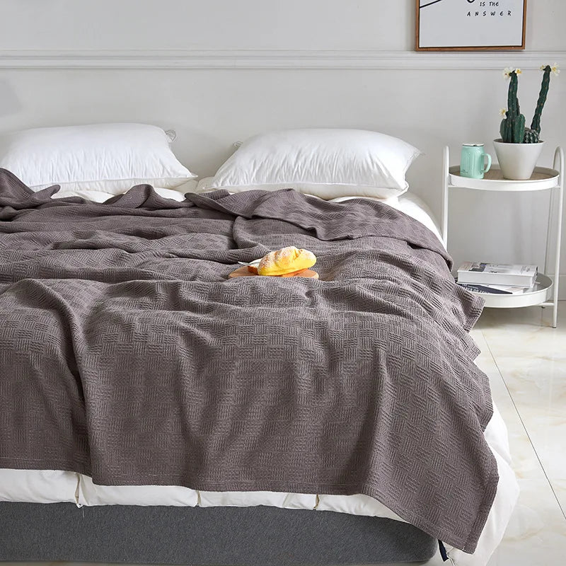 High End Breathable Office Blanket Summer 100% Cotton Waffle Towel Quilt Skin-friendly Machine Washable Single Picnic Blanket