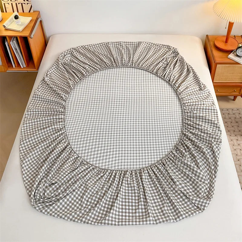 Plaid Style Fitted Sheet Skin-friendly Bed Cover Elastic Bedsheet for Girls Boys Room couvre lit Home Bed Linen(No Pillowcase)