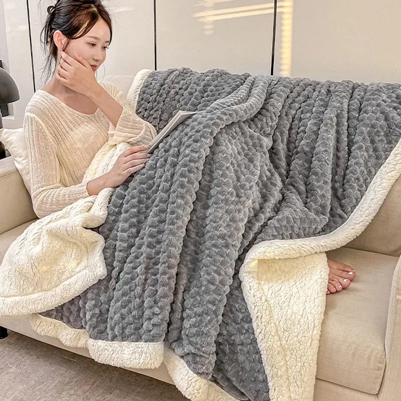 Thick Flannel Jacquard Two-Color Blanket Lamb Wool Warm and Soft Nap Sofa Cover Skin Friendly Queen Single Size Quilt for Home